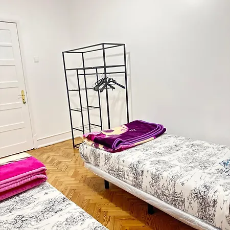 Rainbow Guest house Lisbon